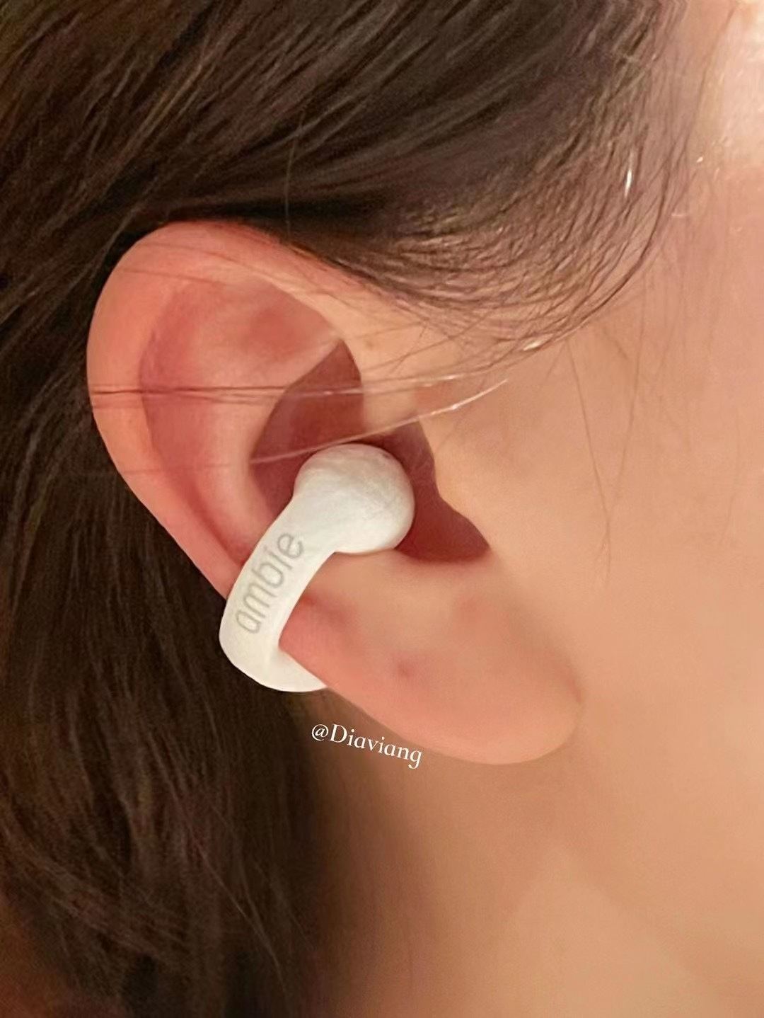 ambie是外耳夹式蓝牙耳机  第3张