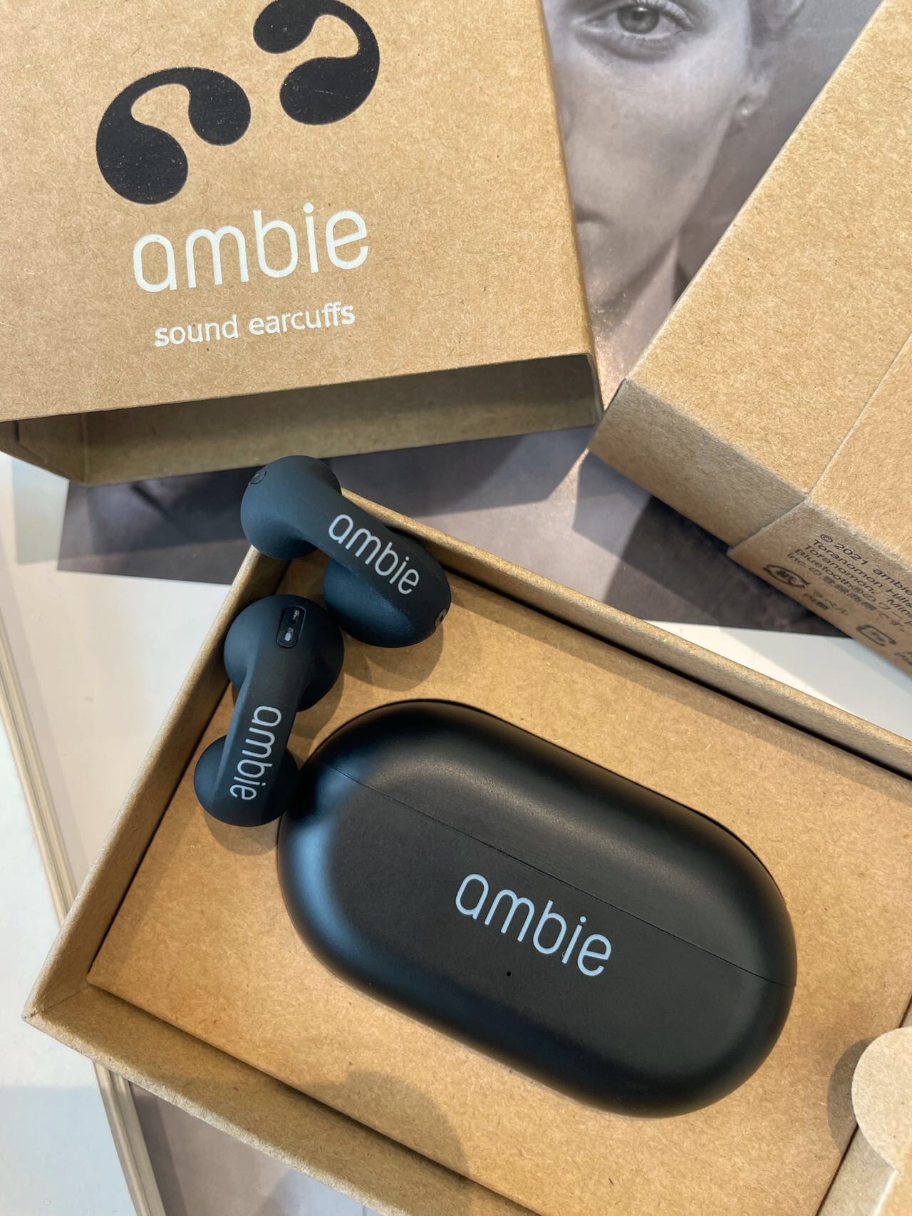 ambie是外耳夹式蓝牙耳机  第3张