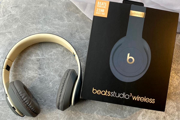 Beats Studio3 Wireless 蓝牙头戴式
